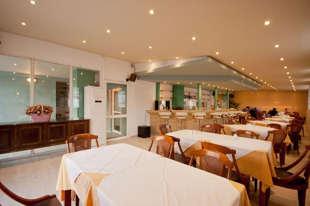 Liberty Hotel Réthymnon Extérieur photo