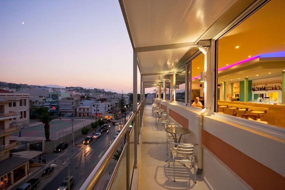 Liberty Hotel Réthymnon Extérieur photo
