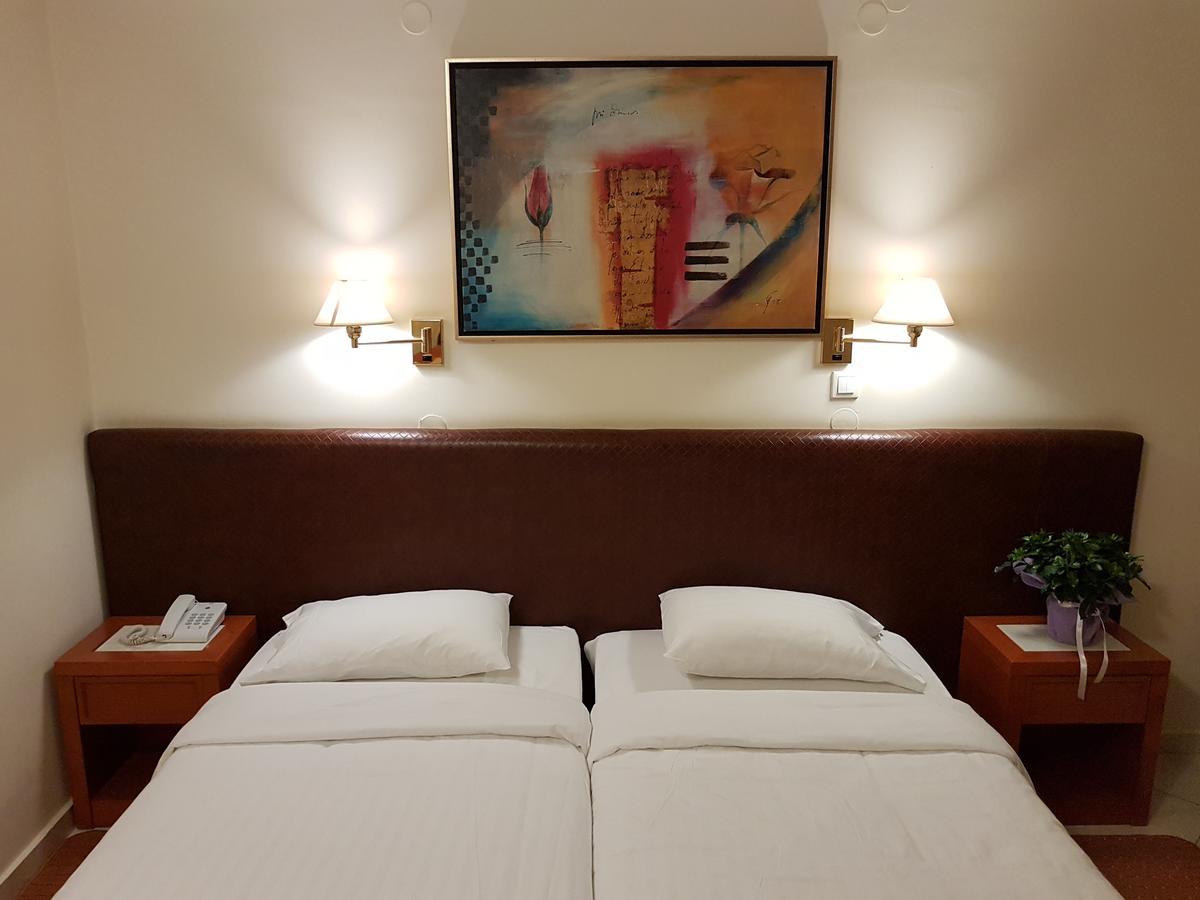 Liberty Hotel Réthymnon Extérieur photo